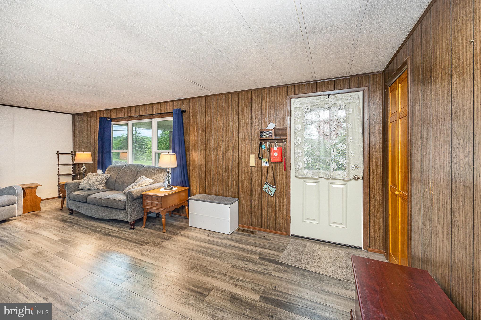 1906 Jericho Road New Bloomfield, PA 17068 - Photo 6 of 31 Gallery Image 6