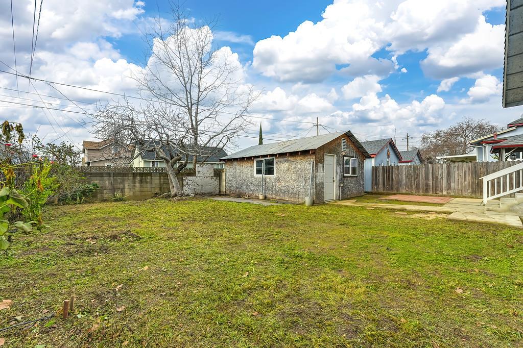 654 B Street Lincoln, CA 95648 - Photo 37 of 39