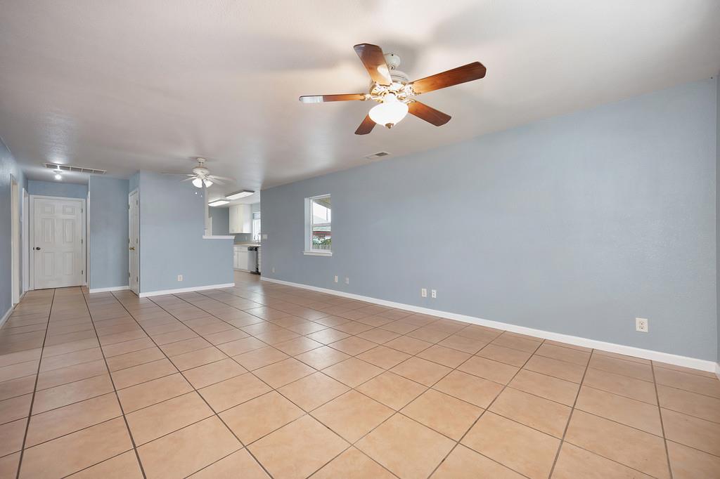 654 B Street Lincoln, CA 95648 - Photo 9 of 39 Large family room and dining space that opens up into the kitchen!