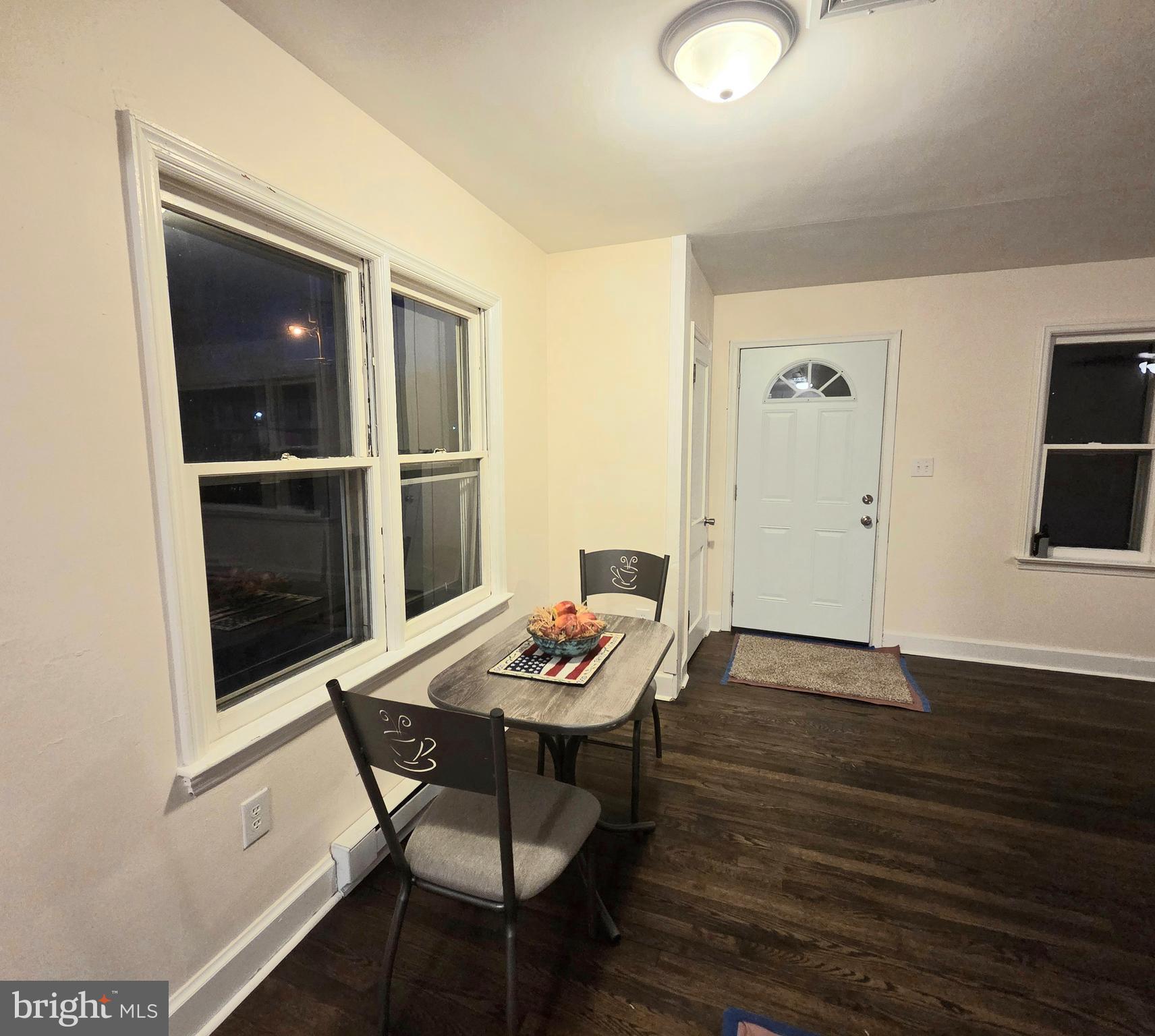 357 Co Rte 11/18 Martinsburg, WV 25405 - Photo 19 of 85 dining area