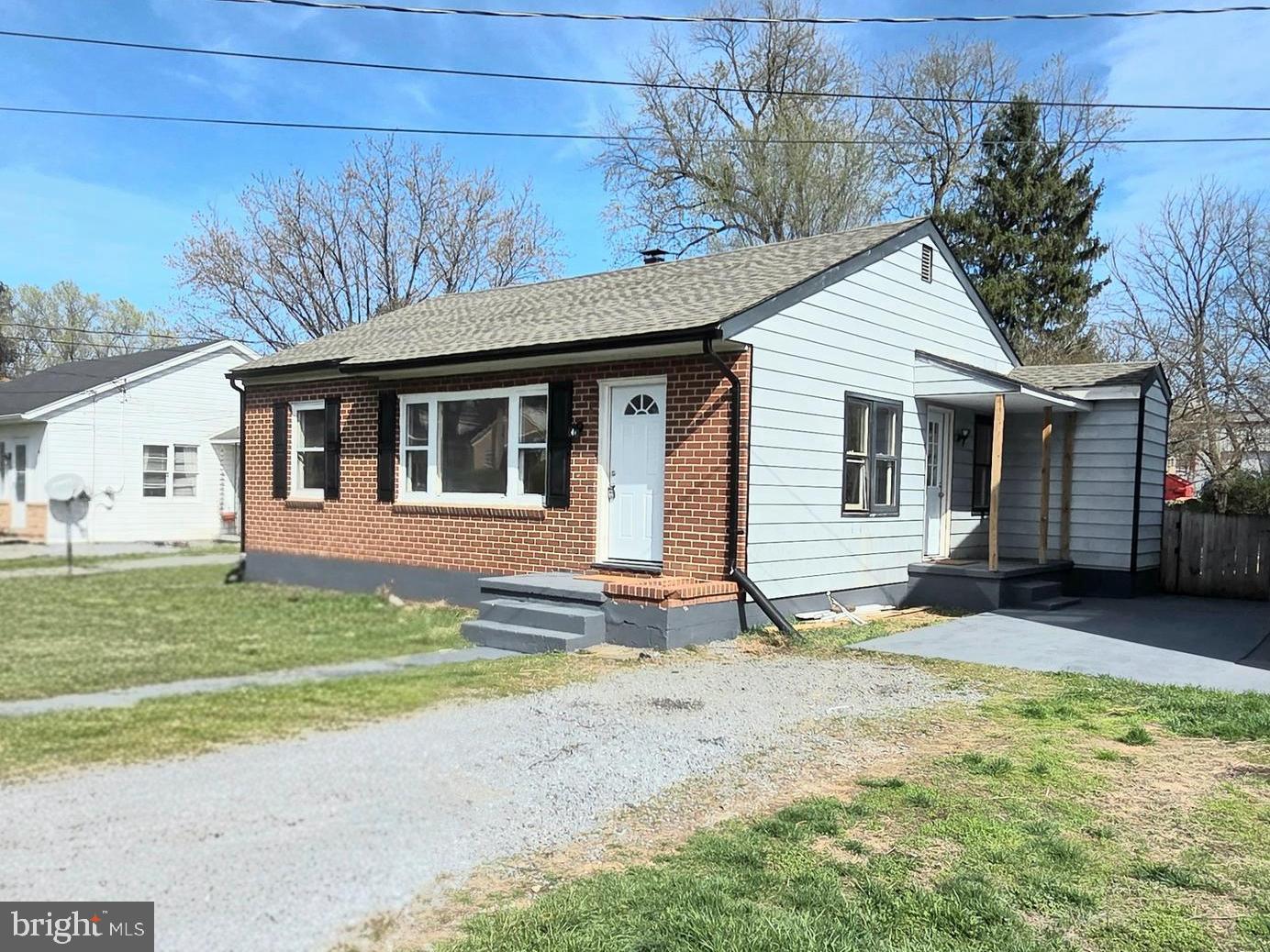 357 Co Rte 11/18 Martinsburg, WV 25405 - Photo 2 of 85 view of house from front yard