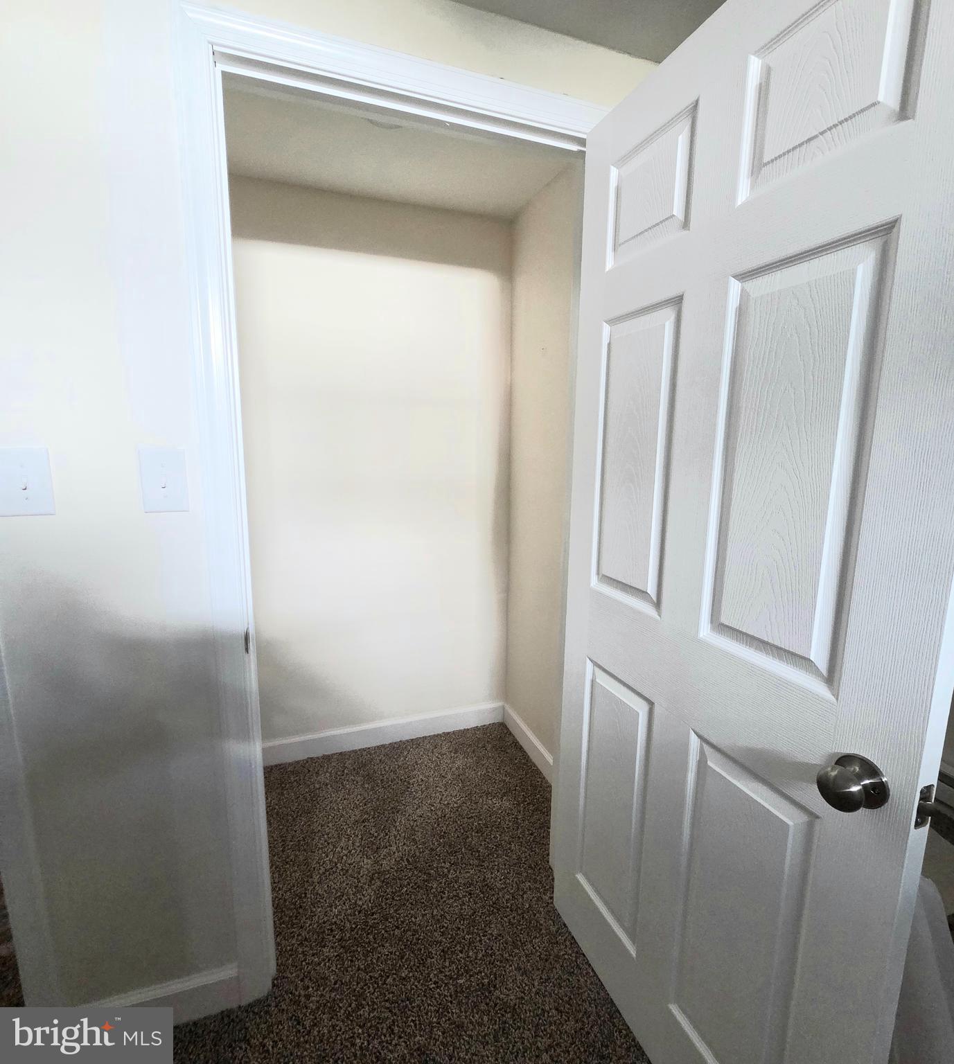 357 Co Rte 11/18 Martinsburg, WV 25405 - Photo 46 of 85 4th bedrm closet