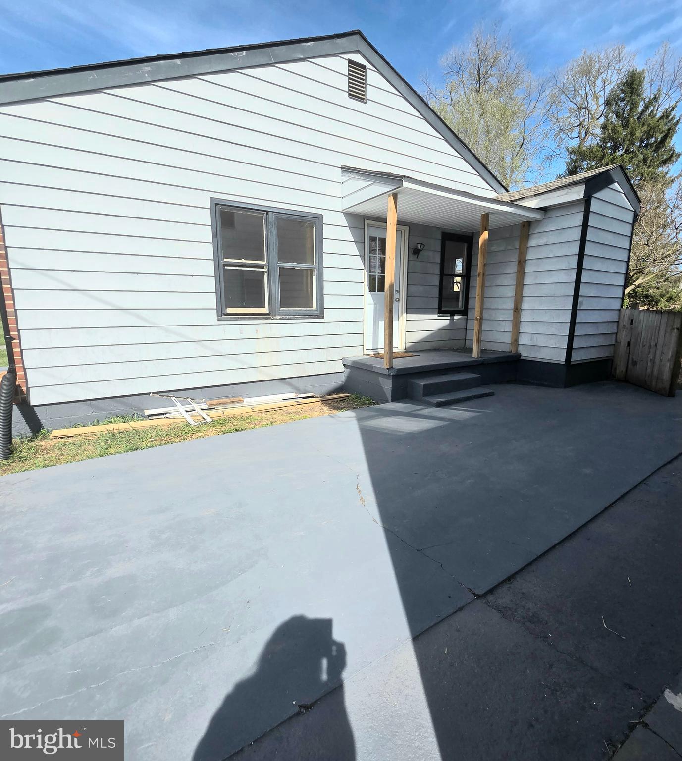 357 Co Rte 11/18 Martinsburg, WV 25405 - Photo 55 of 85 side porch w/ 12x27 patio