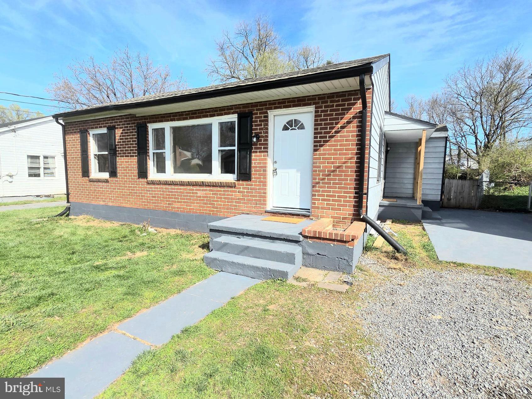 357 Co Rte 11/18 Martinsburg, WV 25405 - Photo 60 of 85 view of house from front yard