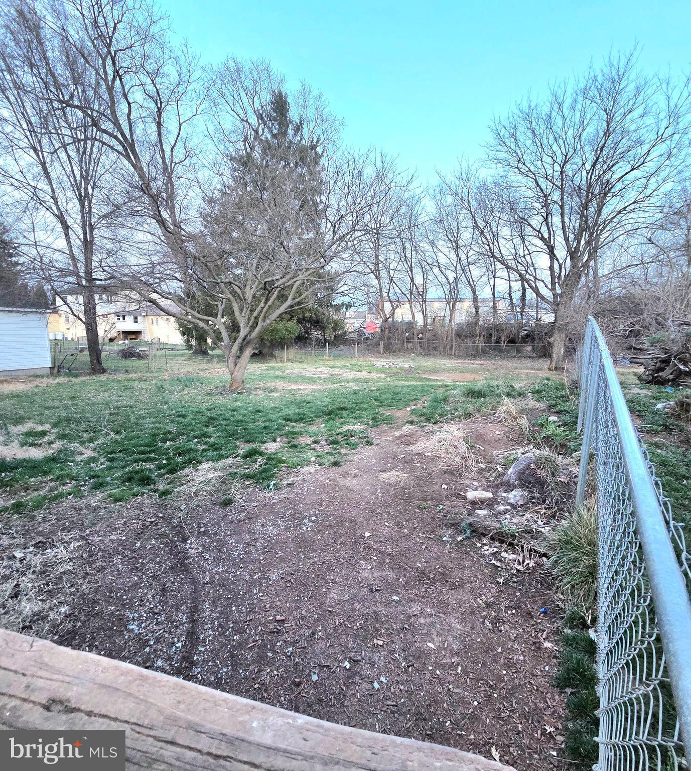 357 Co Rte 11/18 Martinsburg, WV 25405 - Photo 61 of 85 chain link fence