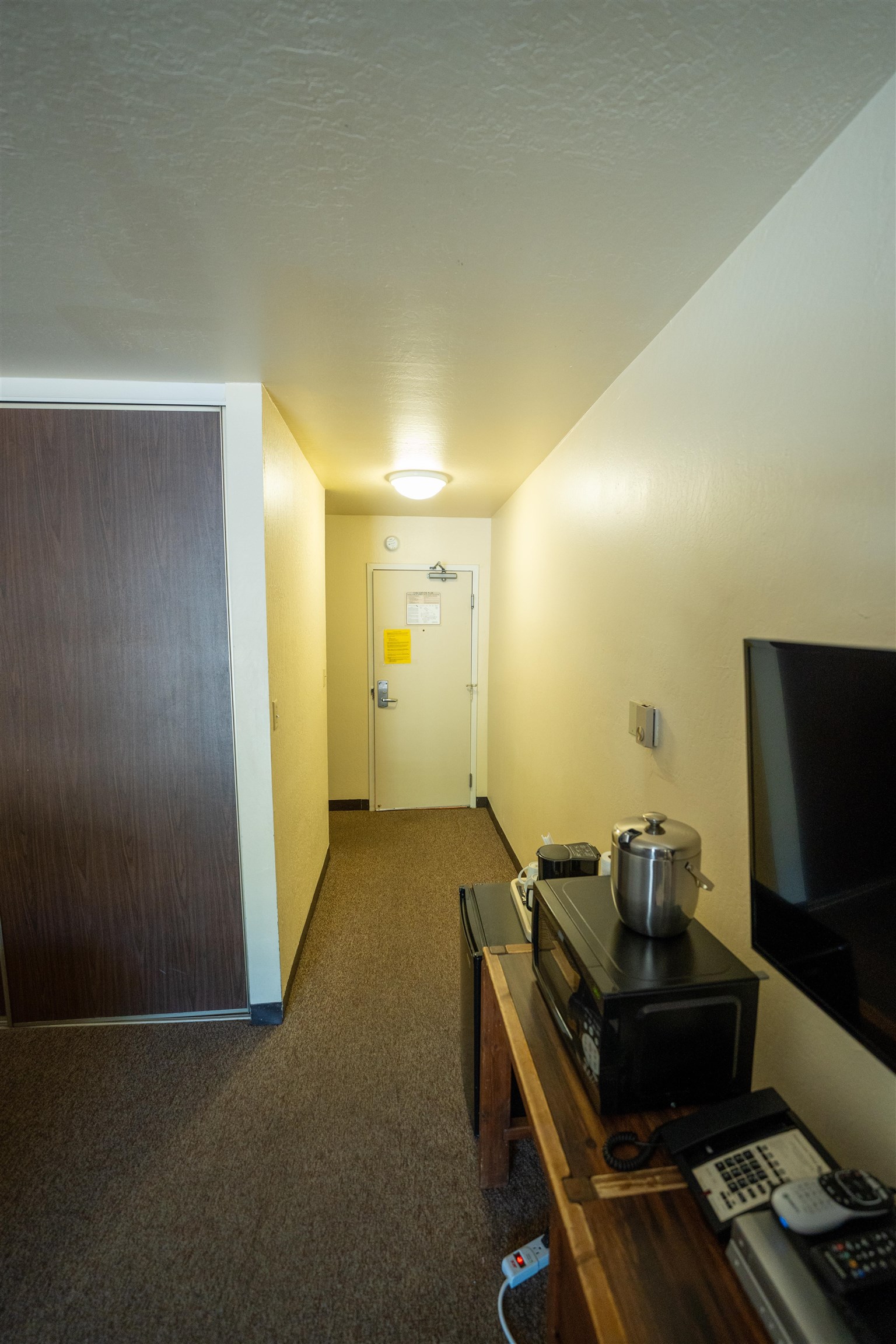 15775 Donner Pass Road, Unit 232 Truckee, CA 96161 - Photo 11 of 17 Gallery Image 11