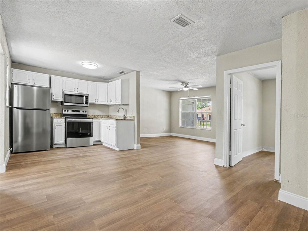5105 Rohn Avenue North Tampa, FL 33614 - Photo 10 of 26