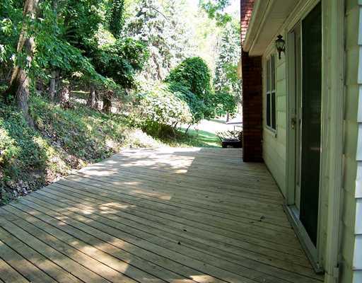 147 Byron Road Pittsburgh, PA 15237 - Photo 5 of 8 Patio/Deck. Large deck allows for private entertaining.