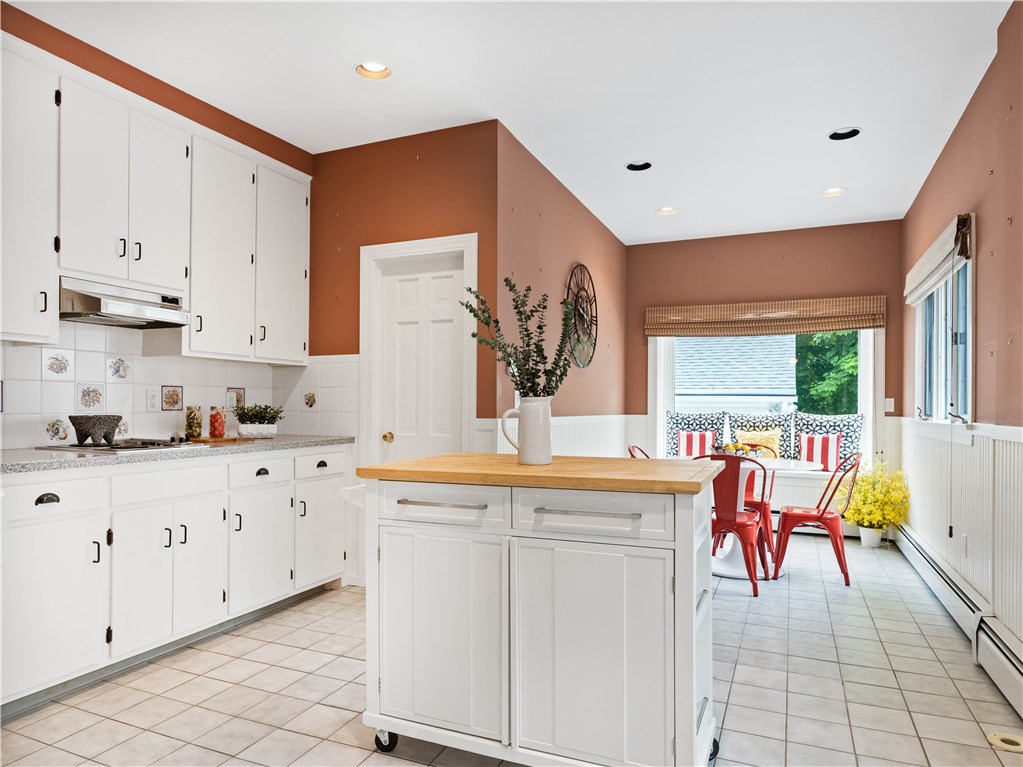 791 Main Street Warren, RI 02885 - Photo 11 of 37 Gallery Image 11