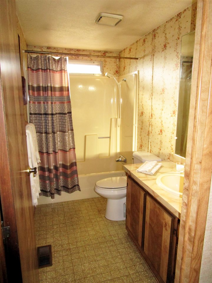 2604 Golf Course Road Chewelah, WA 99109 - Photo 19 of 26 Gallery Image 19