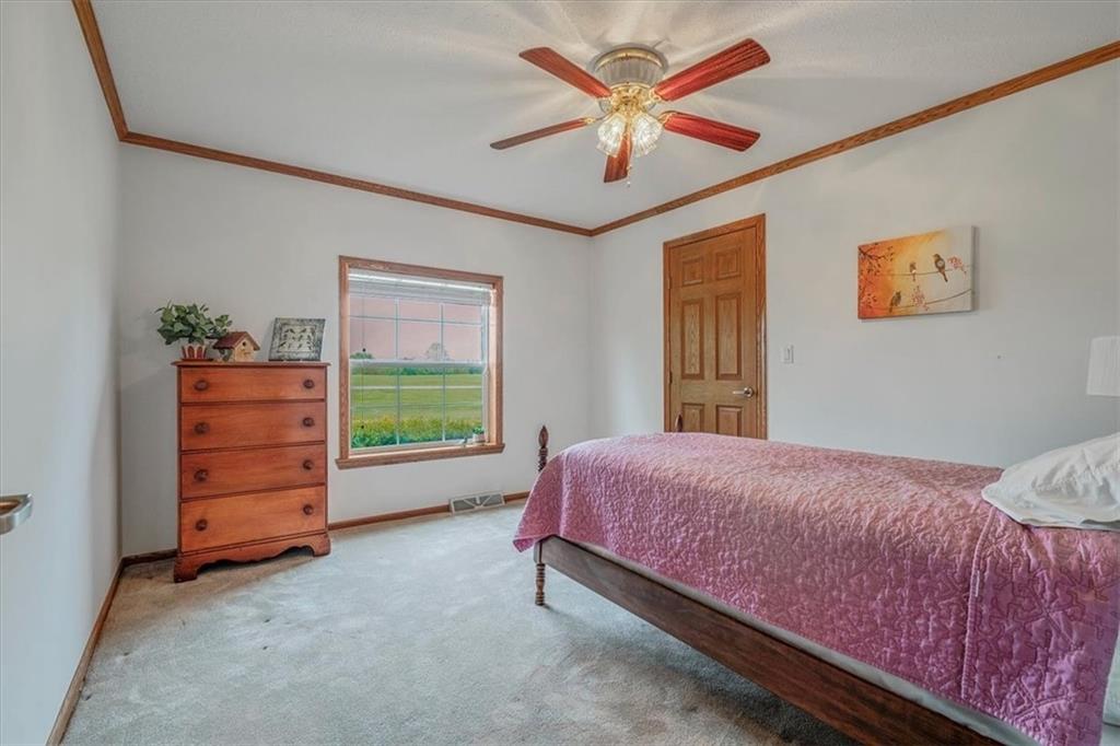 114 Hookstown Grade Road Clinton, PA 15026 - Photo 25 of 49 Gallery Image 25
