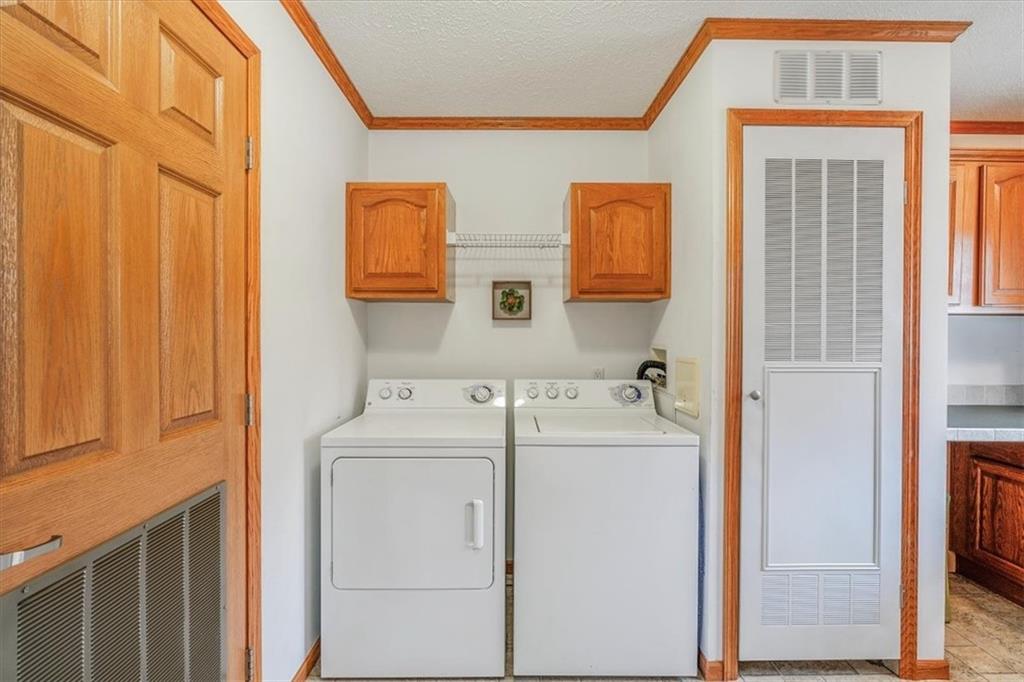 114 Hookstown Grade Road Clinton, PA 15026 - Photo 28 of 49 Gallery Image 28