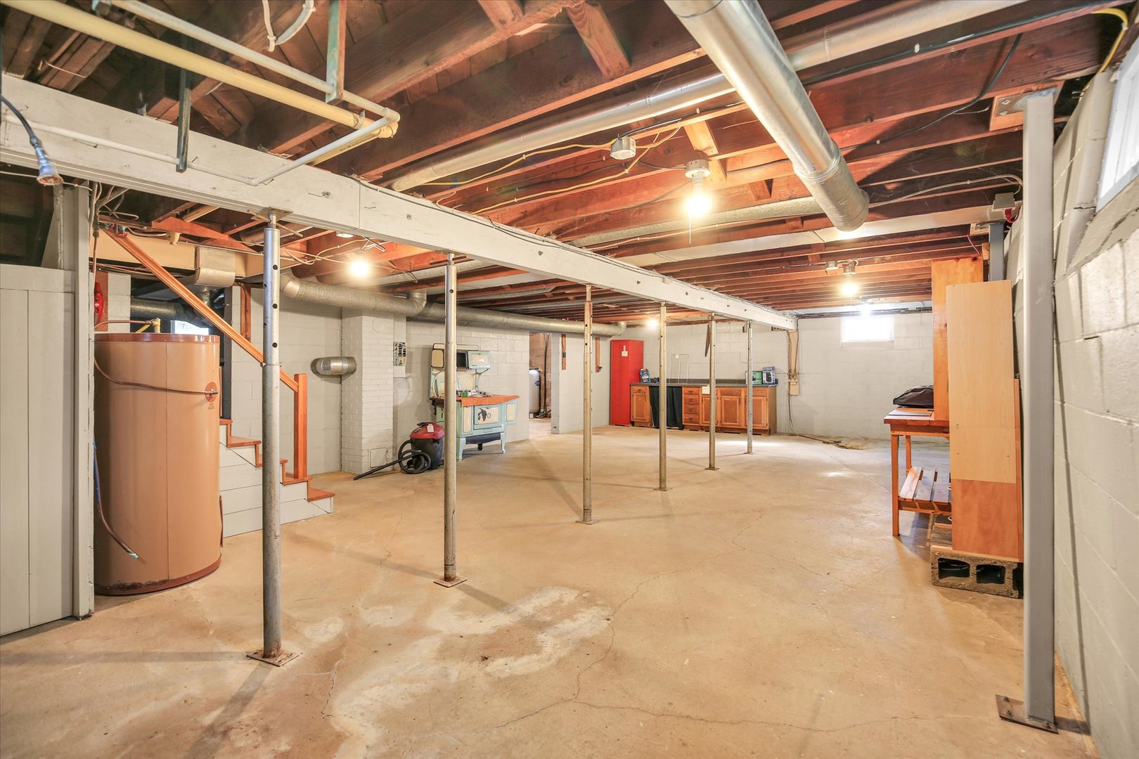 2151 East 2600 North Road Armstrong, IL 61812 - Photo 35 of 56 a view of a storage room