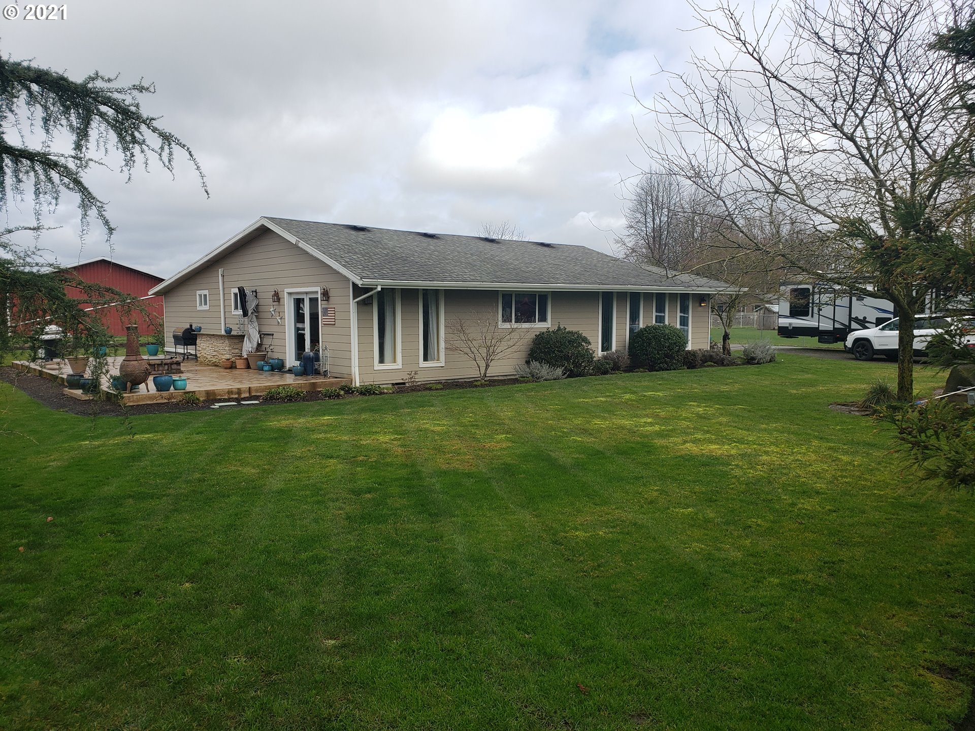 9333 Broadacres Road Northeast Aurora, OR 97002 - Photo 2 of 31
