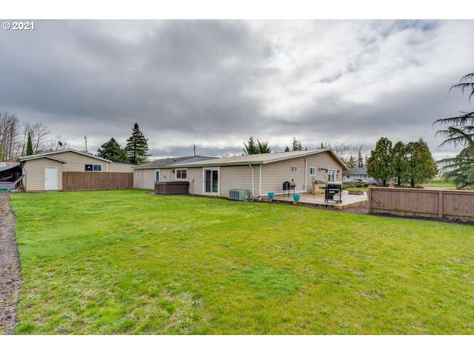 9333 Broadacres Road Northeast Aurora, OR 97002 - Photo 28 of 31