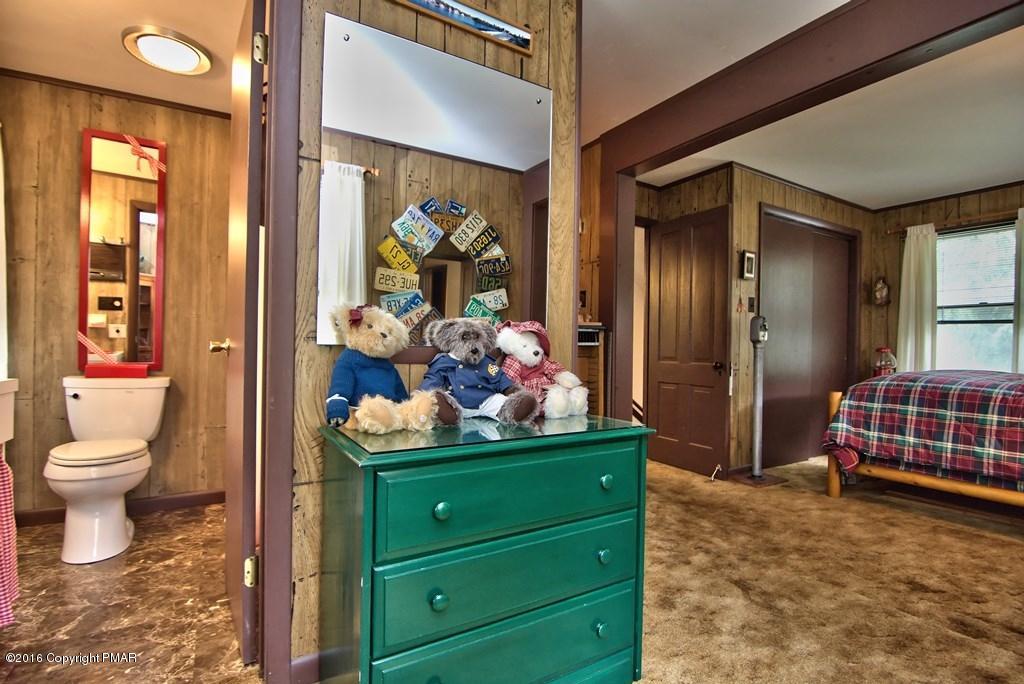 698 Henry Price Road Cresco, PA 18326 - Photo 23 of 71 Bedroom 2 View 2