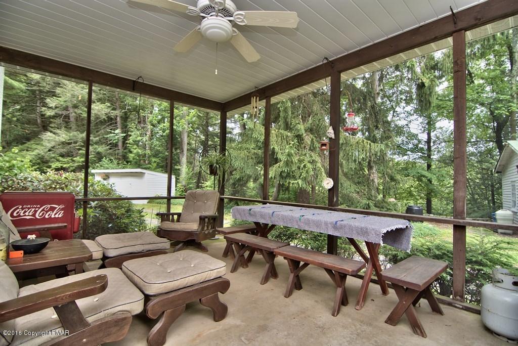 Screened Porch