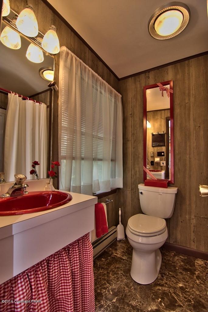 698 Henry Price Road Cresco, PA 18326 - Photo 61 of 71 Bedroom 2 Bath View 2