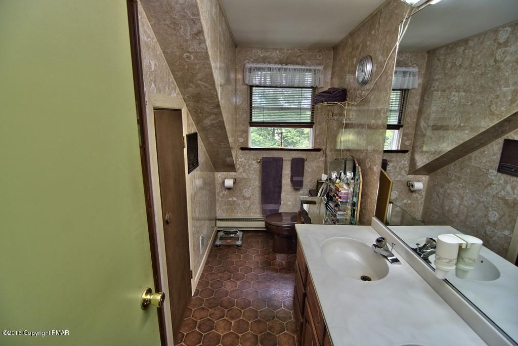 698 Henry Price Road Cresco, PA 18326 - Photo 67 of 71 Master Bath View 2