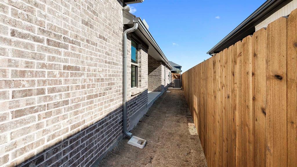 6112 Vester Trail Fate, TX 75087 - Photo 18 of 21