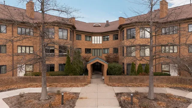 $415,000 | 2125 Nature Cove Court, Unit 108, Ann Arbor, MI 48104