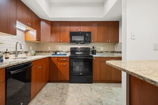 $415,000 | 2125 Nature Cove Court, Unit 108, Ann Arbor, MI 48104