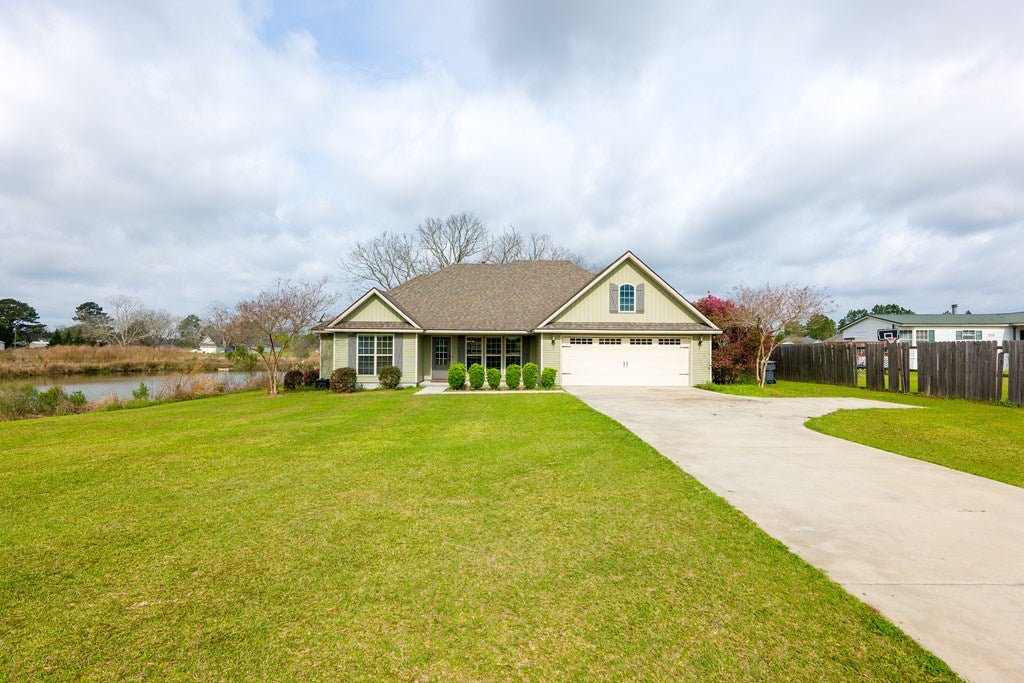 572 Boyette Road Lakeland, GA 31635 - Photo 2 of 29 Gallery Image 2