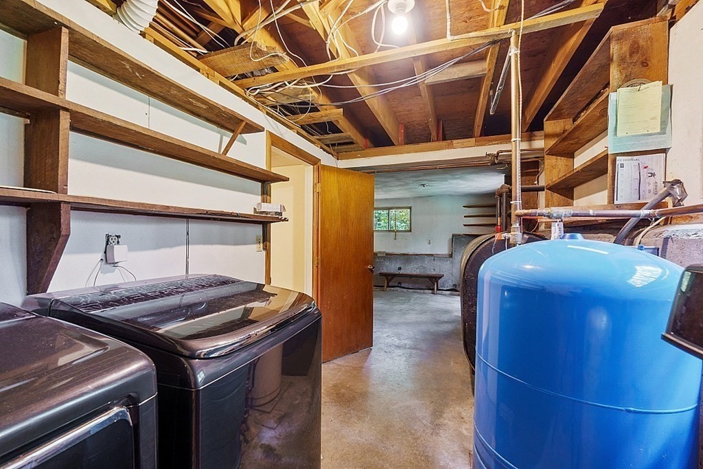 342 Taylor Road Stow, MA 01775 - Photo 36 of 42 a utility room with dryer and washer