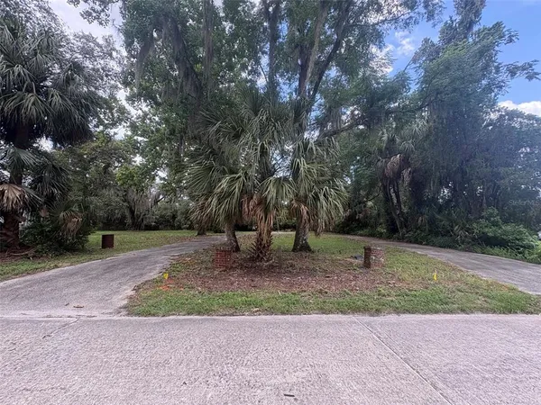 $63,900 | 346 West University Avenue, Orange City, FL 32763