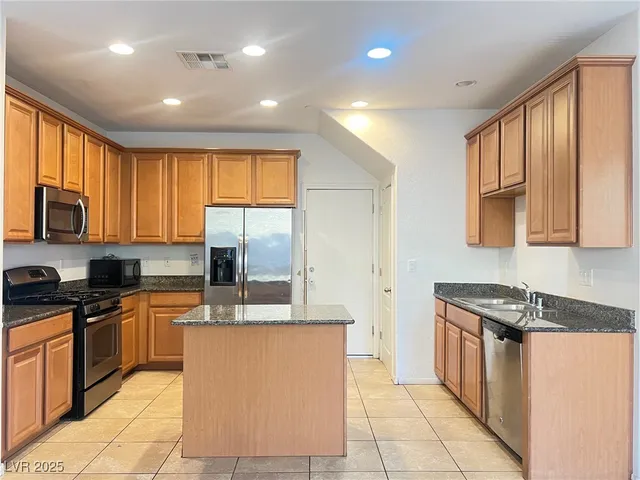 $404,900 | 714 Calamus Palm Place, Henderson, NV 89011