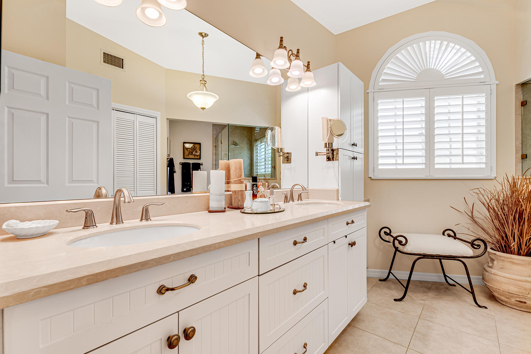3870 Shearwater Drive Jupiter, FL 33477 - Photo 22 of 46 Master Bath