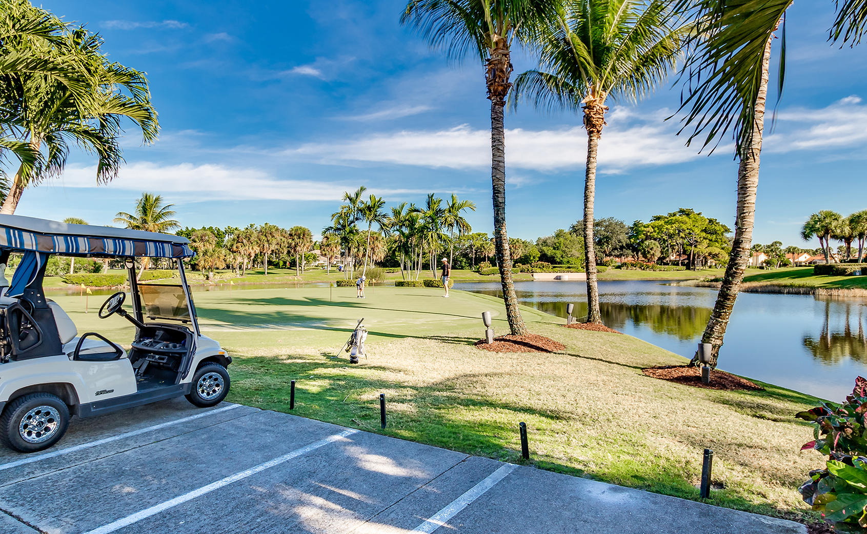 3870 Shearwater Drive Jupiter, FL 33477 - Photo 41 of 46 Putting Green