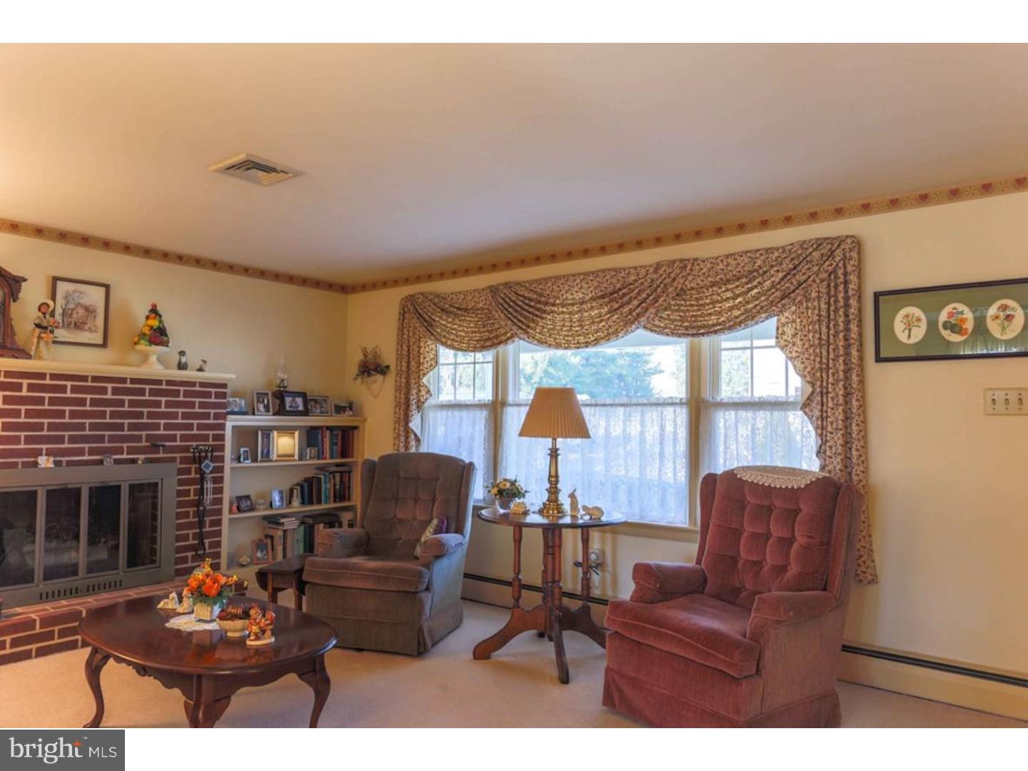 250 South County Line Road Telford, PA 18964 - Photo 3 of 25 Gallery Image 3