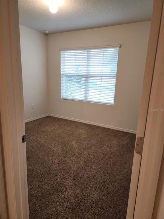 2904 Northeast 42nd Road Ocala, FL 34470 - Photo 13 of 66 Gallery Image 13