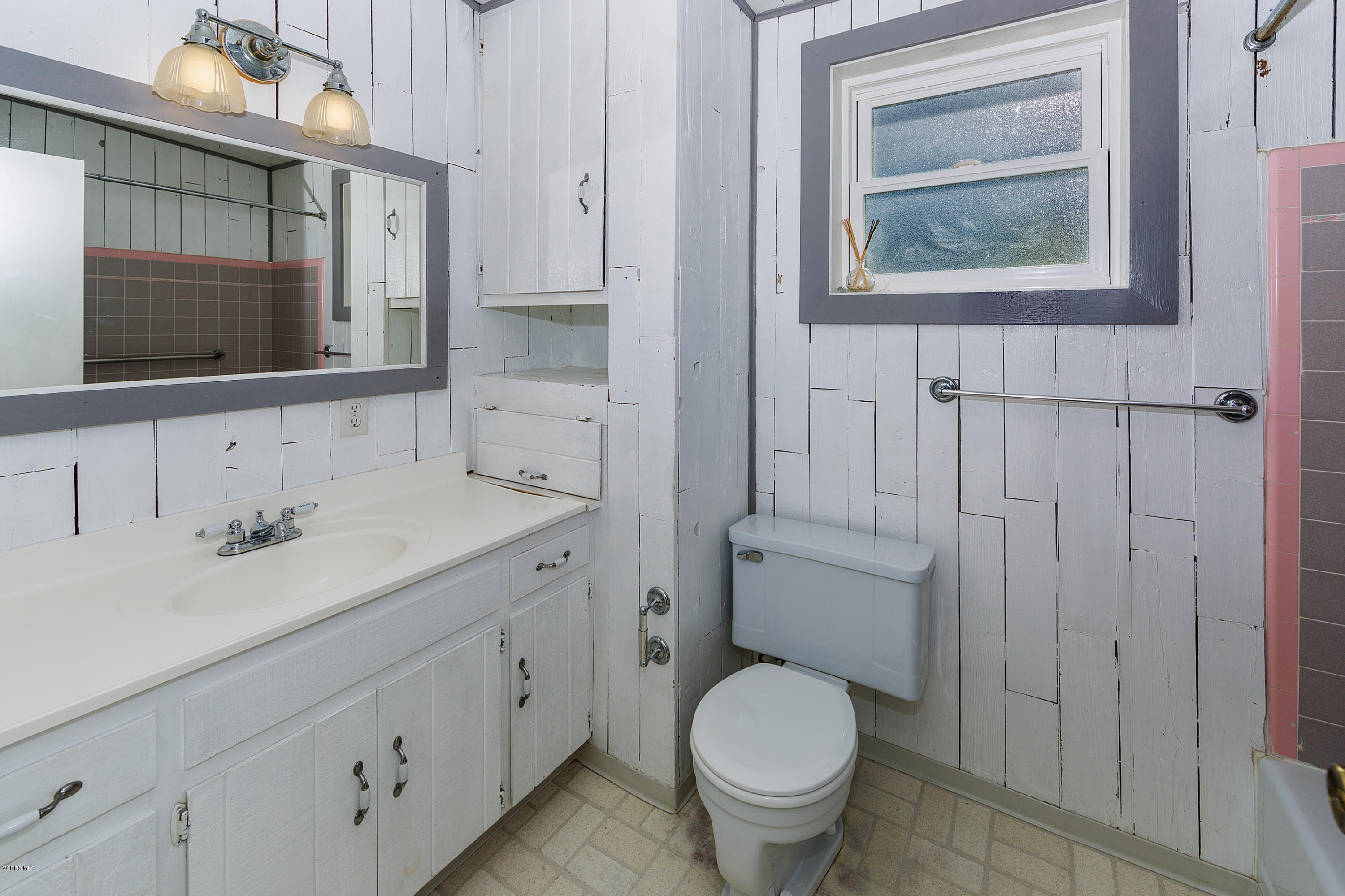 40 Hill Street Oak View, CA 93022 - Photo 8 of 25 #10