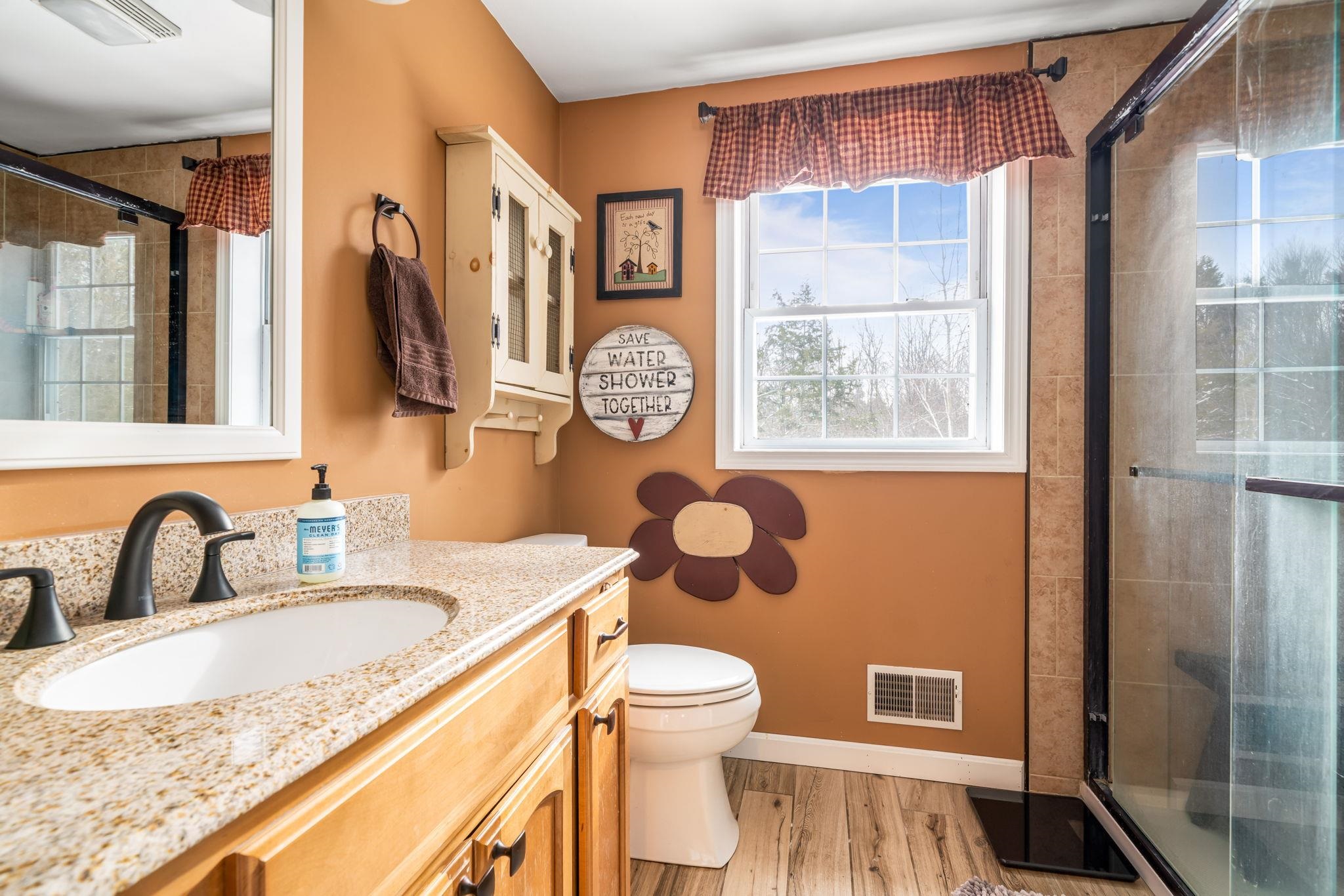 25 Revolutionary Lane Nottingham, NH 03290 - Photo 33 of 60