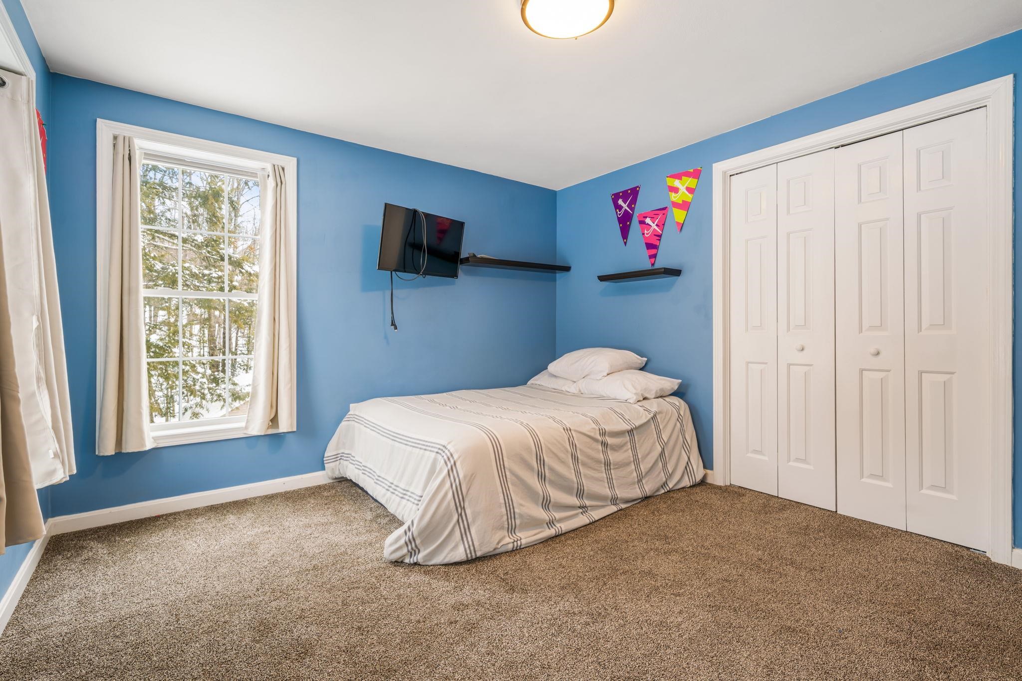 25 Revolutionary Lane Nottingham, NH 03290 - Photo 36 of 60