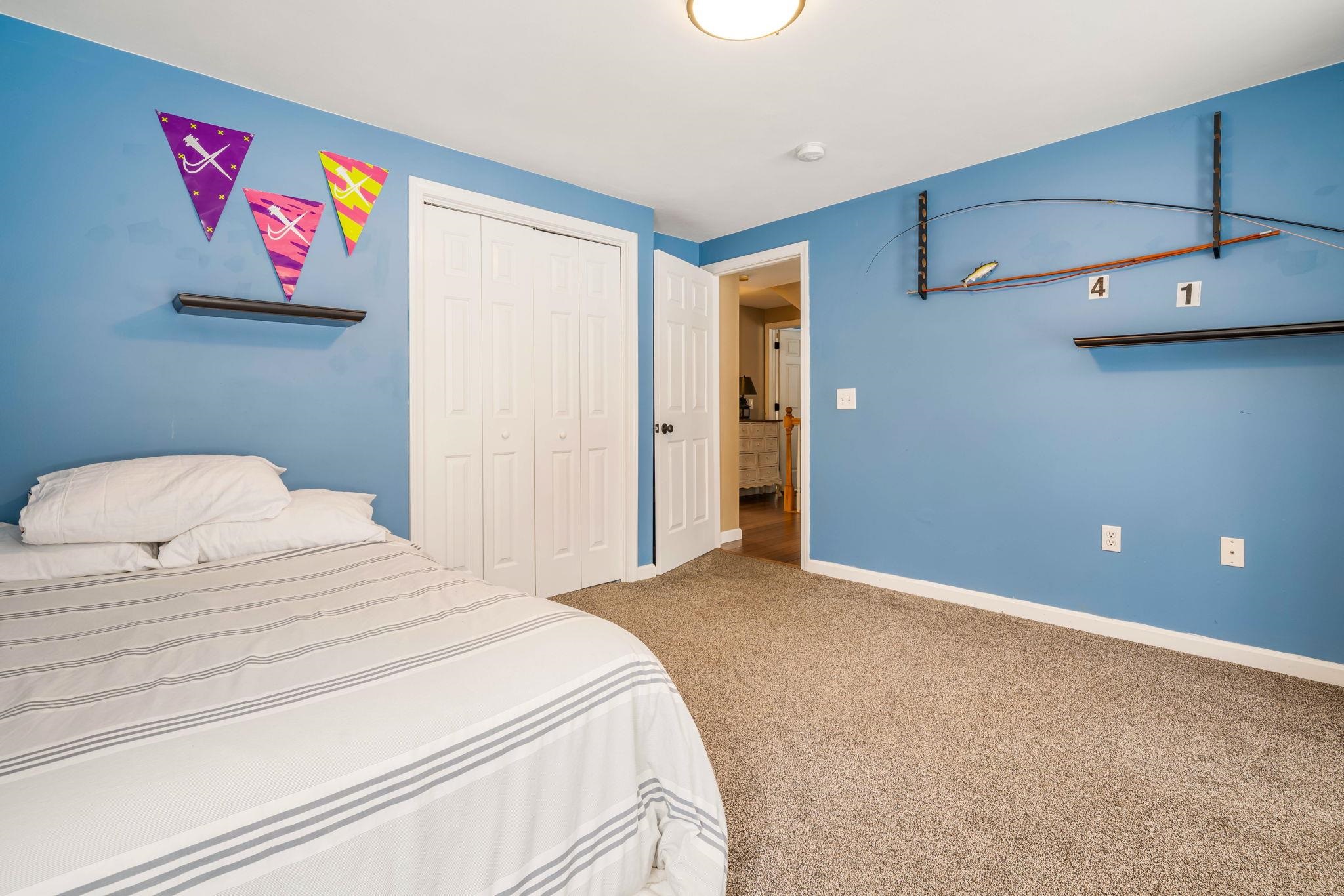 25 Revolutionary Lane Nottingham, NH 03290 - Photo 37 of 60