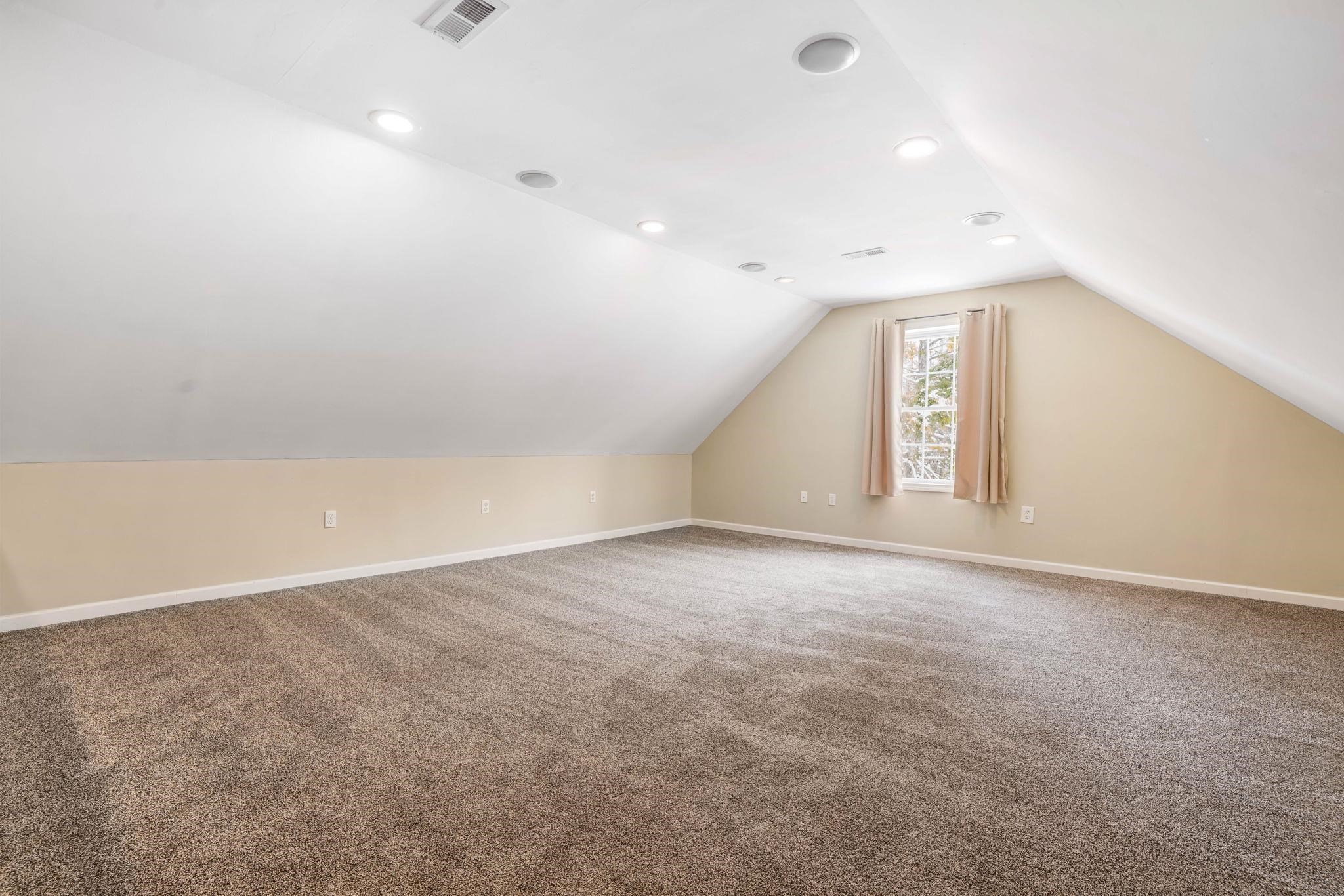 25 Revolutionary Lane Nottingham, NH 03290 - Photo 43 of 60