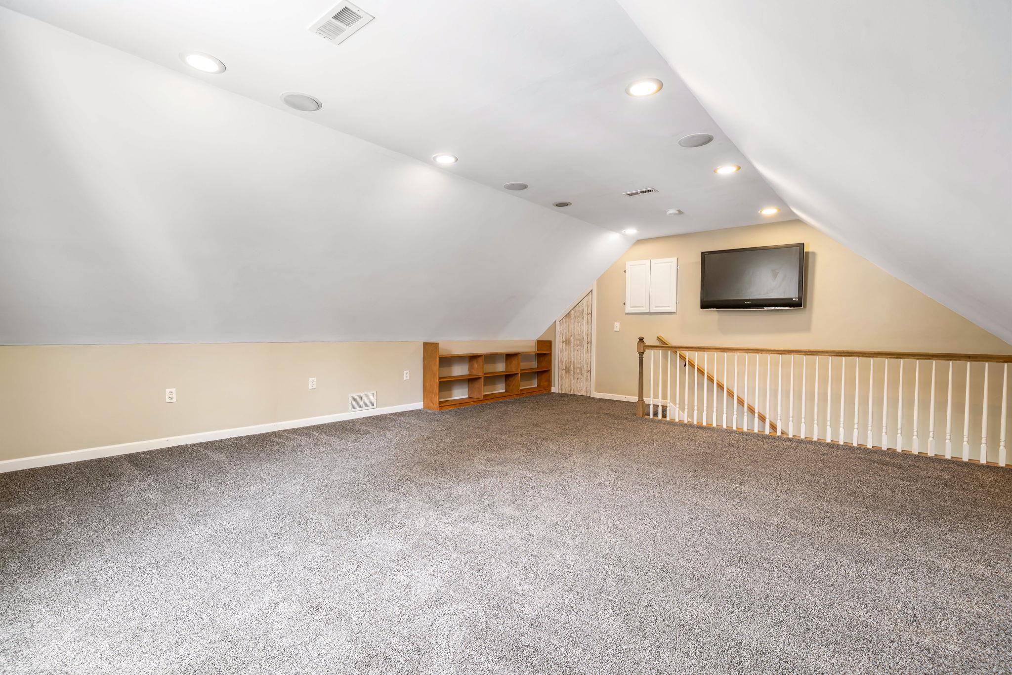 25 Revolutionary Lane Nottingham, NH 03290 - Photo 44 of 60