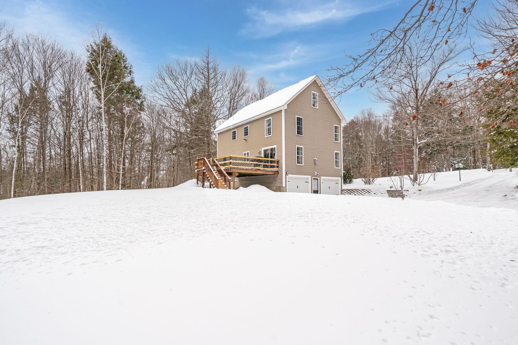 25 Revolutionary Lane Nottingham, NH 03290 - Photo 8 of 60