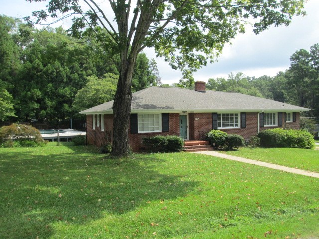 700 Windsor Drive Anderson, SC 29621 - Photo 1 of 23 Gallery Image 1