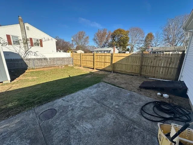 $2,700 | 65 Ingalls Street, Warwick, RI 02889