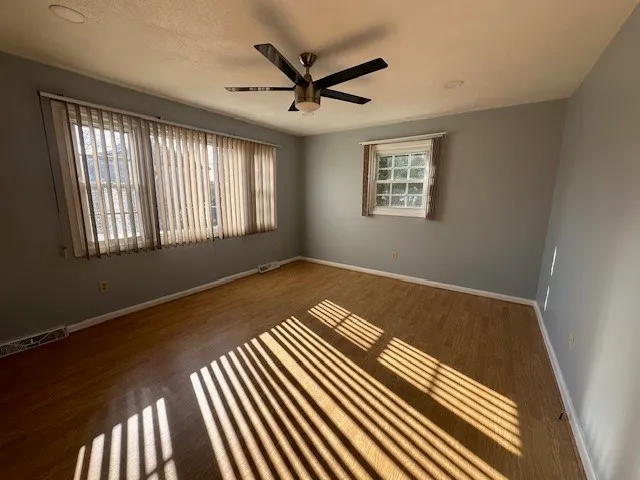 $2,700 | 65 Ingalls Street, Warwick, RI 02889