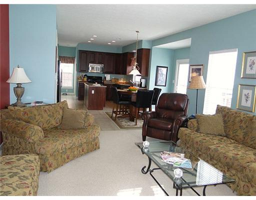 302 Buffalo Ridge Road Canonsburg, PA 15317 - Photo 9 of 18 Family Room.