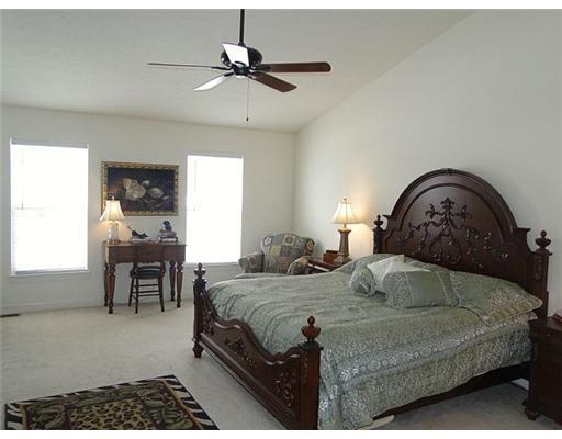 302 Buffalo Ridge Road Canonsburg, PA 15317 - Photo 10 of 18 Master Bedroom.