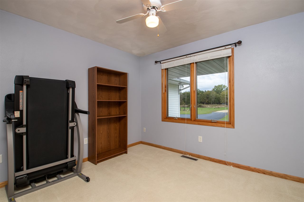 3512 Pann Road South Beloit, IL 61080 - Photo 17 of 25 a view of an empty room with a window