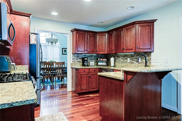 $649,900 | 8878 Highland Lake Drive, Georgetown, IN 47122