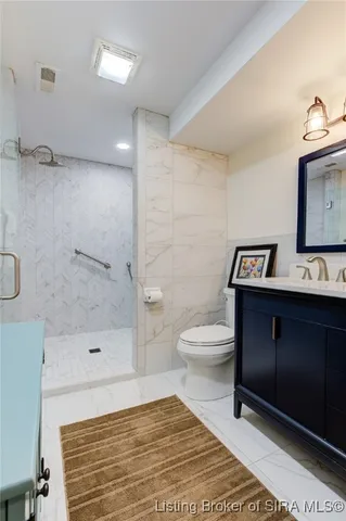 $649,900 | 8878 Highland Lake Drive, Georgetown, IN 47122