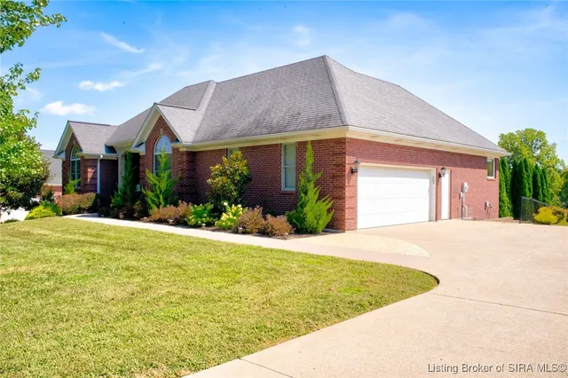 $649,900 | 8878 Highland Lake Drive, Georgetown, IN 47122